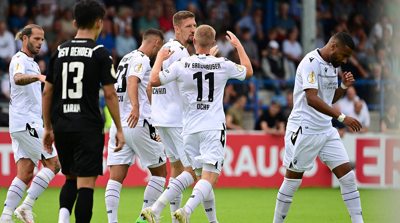 Ohne Probleme: Der SV Sandhausen nimmt die Hürde Rehden mit Bravour © imago