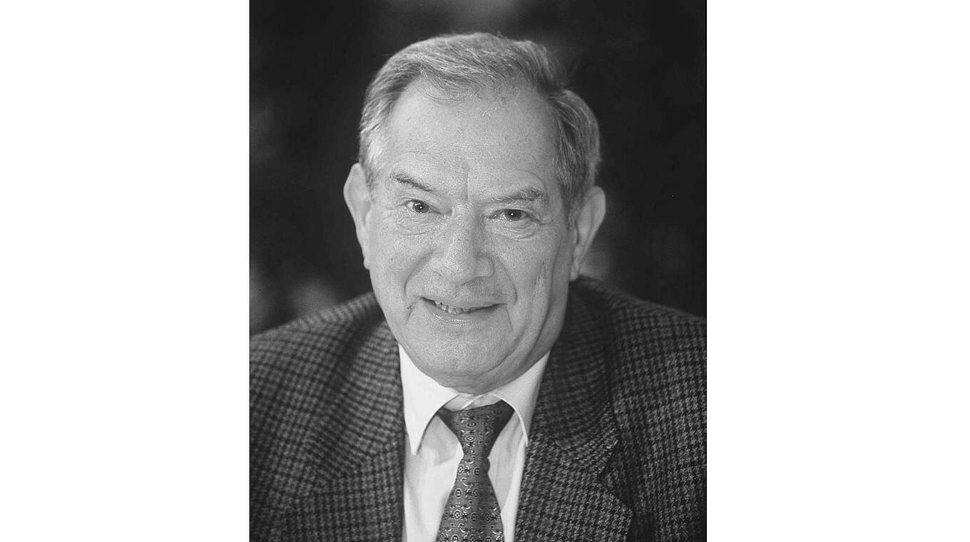 Im Alter von 94 Jahren verstorben: DFB-Ehrenmitglied Karl-Ernst Engelbrecht © Getty Images