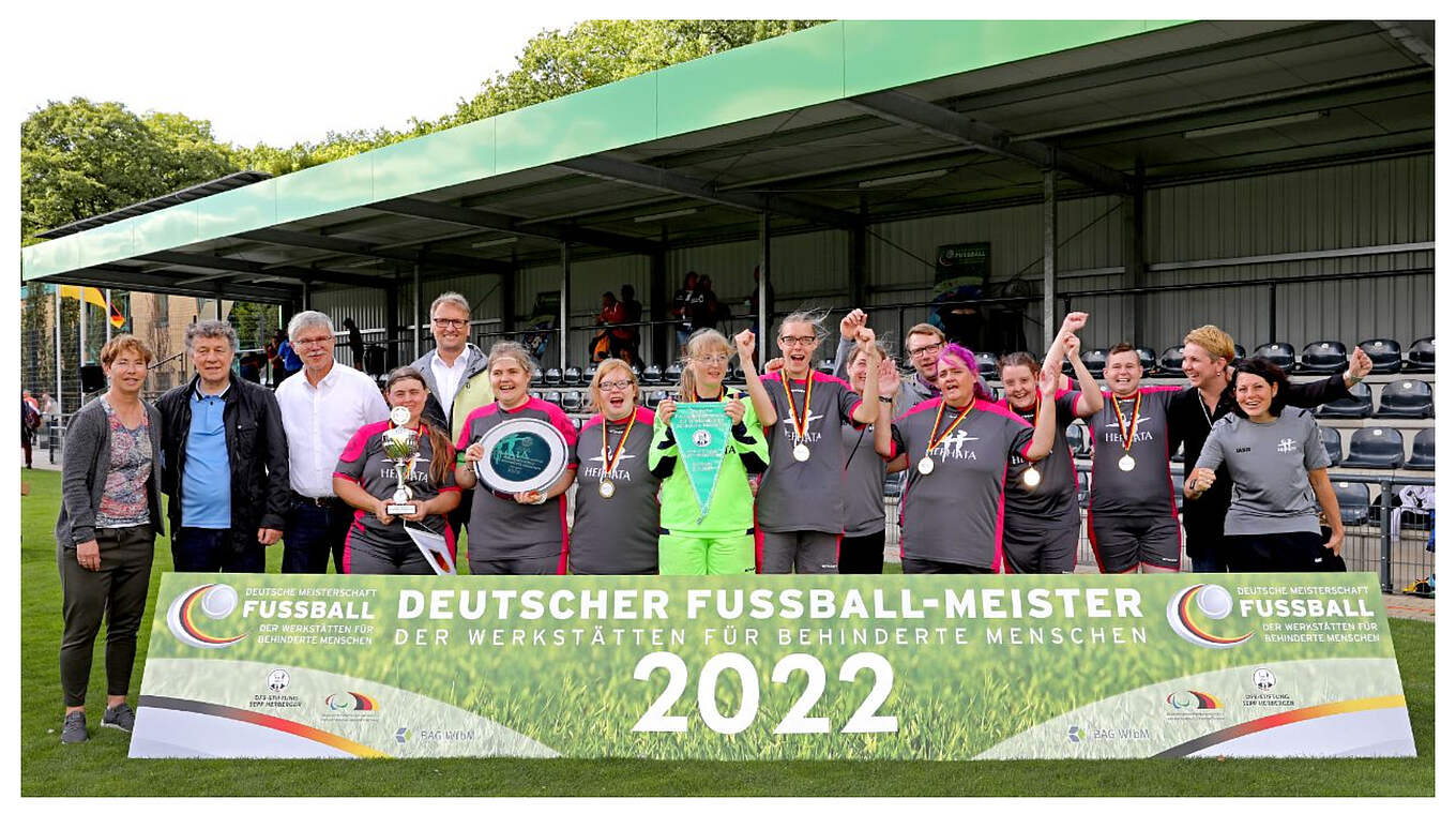 Zweiter Titel in Folge: Das Team der Hephata Werkstätten Mönchengladbach © Carsten Kobow