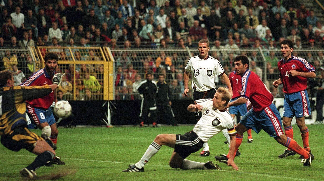 Knoten geplatzt: Jürgen Klinsmann trifft zur Führung © Bongarts/Getty Images