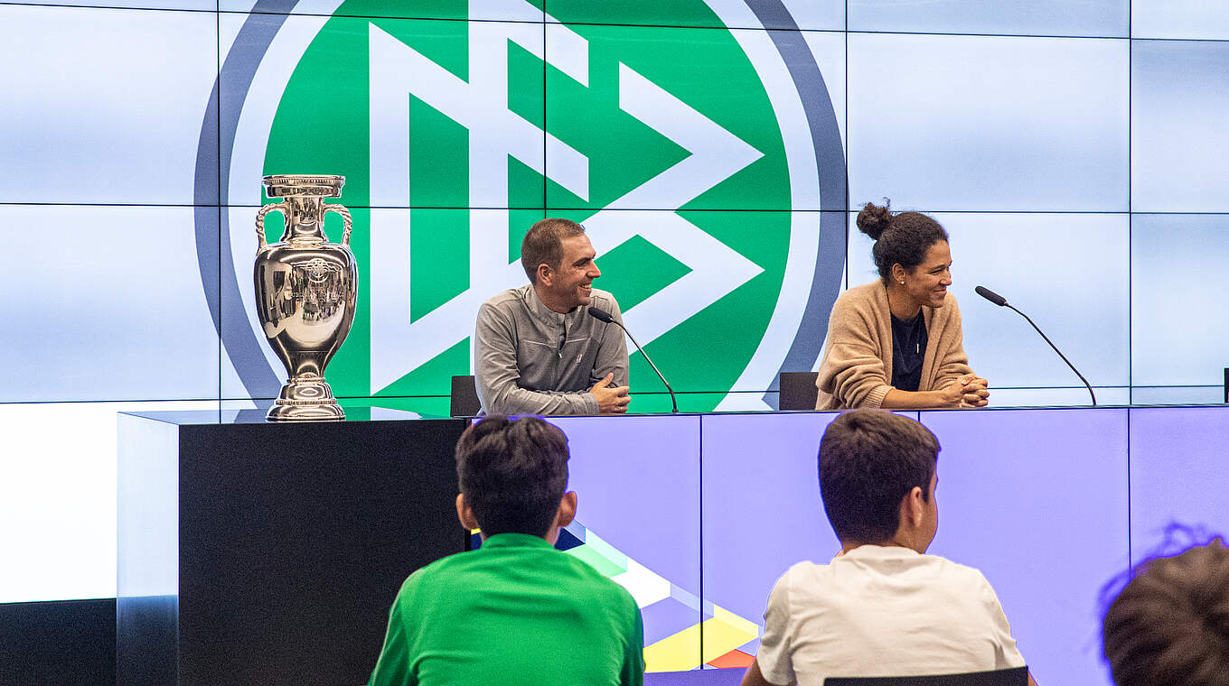 Philipp Lahm und Celia Sasic © Yuliia Perekopaiko/DFB