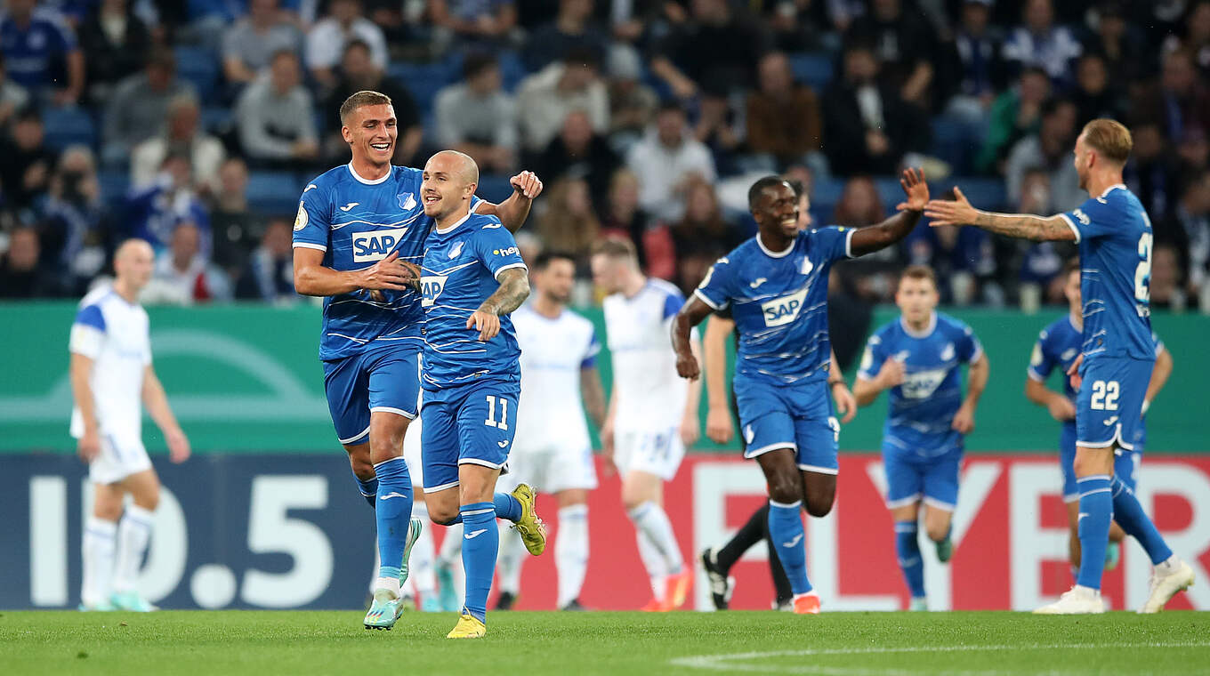 Fünf Tore und reichlich Jubel: Hoffenheim schlägt Schalke © 2022 Getty Images