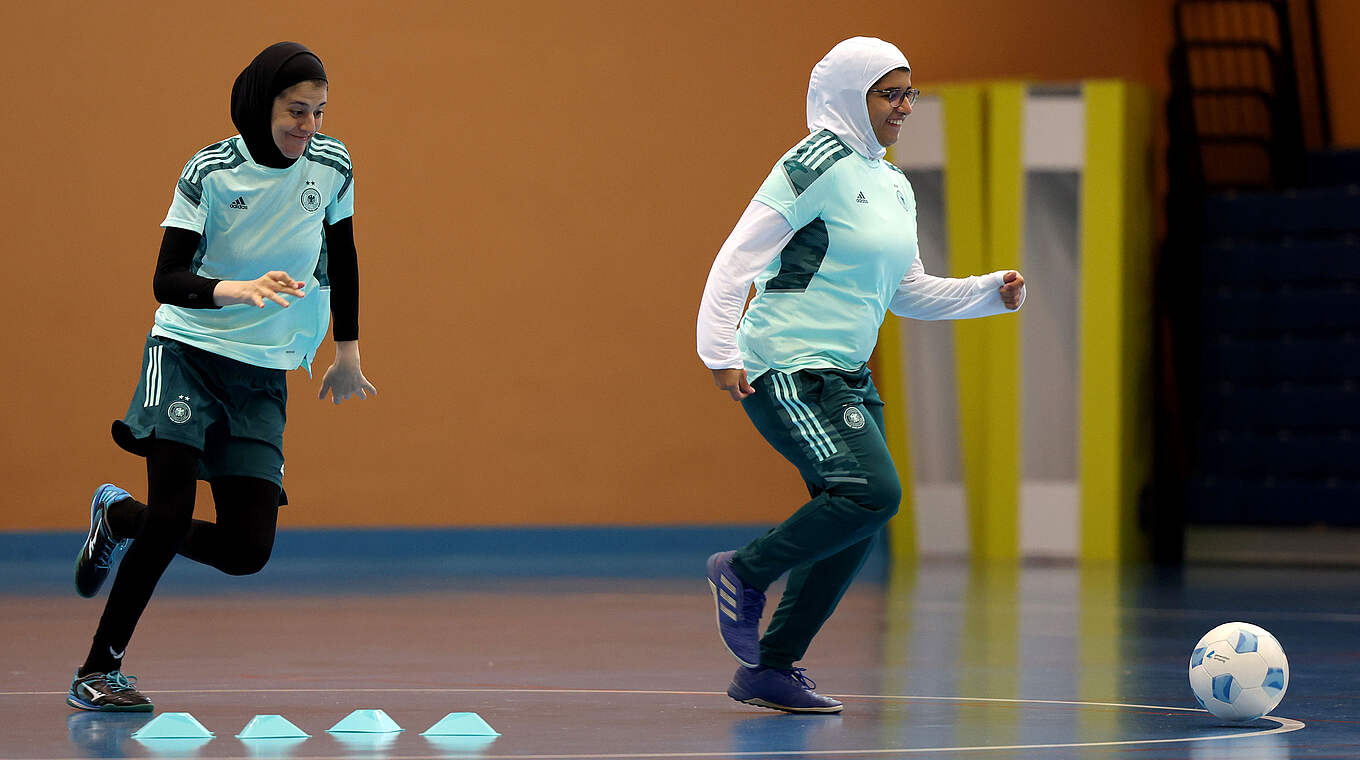 In Irans Futsal-Nationalmannschaft der Frauen am Ball: Fatemeh Sharif © Getty Images