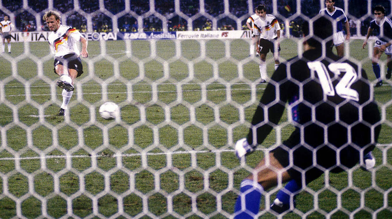 Brehme scores the winning goal from the spot in the 1990 World Cup final against Goycochea.  © imago