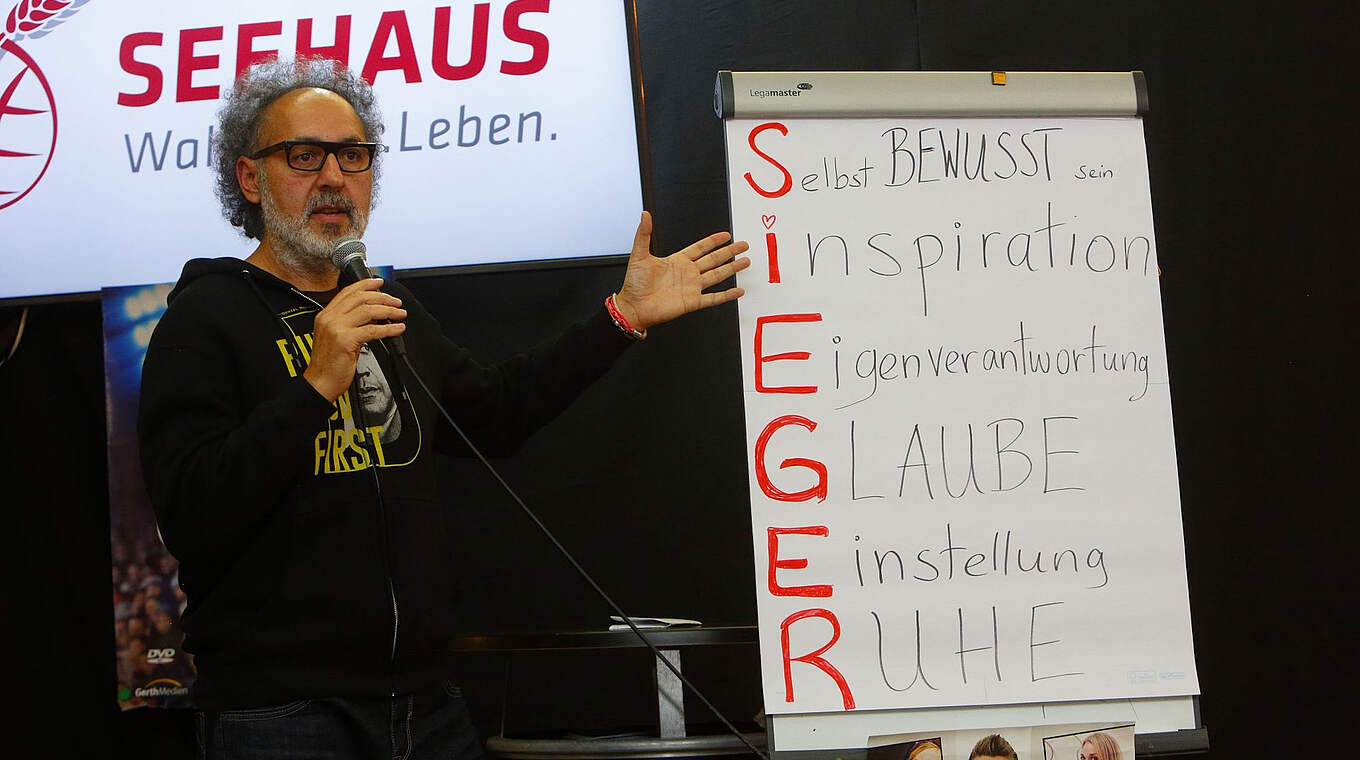 Mentaltrainer Kadel: "Der Erfolg eures Neustarts hängt von eurer Entschlossenheit ab" © Seehaus e.V.