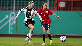Für das DFB-Team im zweiten Spiel gegen Norwegen erfolgreich: Emilia Grund (l.) © Getty Images