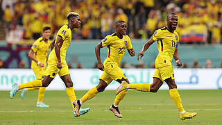 Umjubelter Mann: Enner Valencia (r.) erzielt beide Treffer beim Auftaktsieg © GettyImages