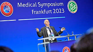 Referierte beim UEFA Medical Symposium: Jens Kleinefeld © Getty Images/UEFA