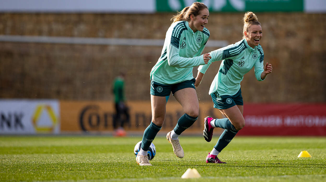 Sydney Lohmann, Linda Dallmann © Thomas Böcker/DFB