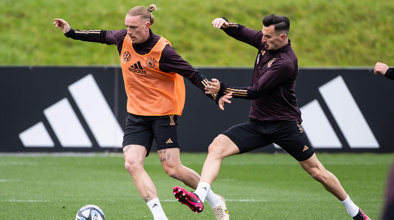 Marius Wolf (l.) und Mergim Berisha © DFB/GES-Sportfoto