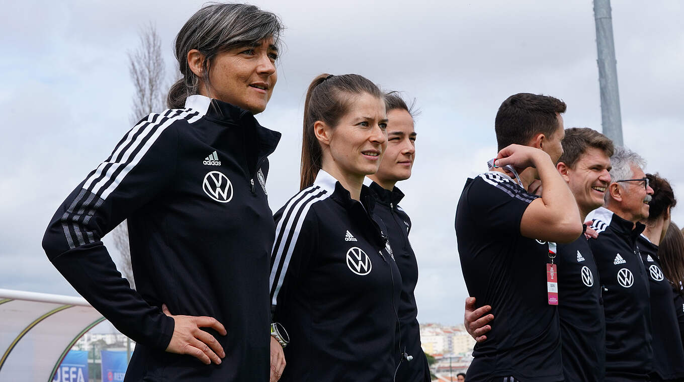 Sabine Loderer (l.) © Gualter Fatia / Getty Images / DFB