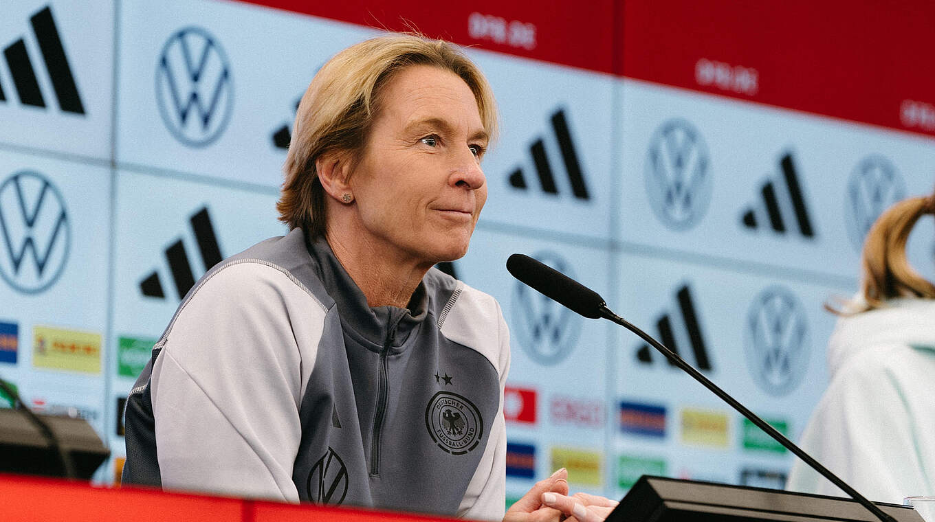 Bundestrainerin Martina Voss-Tecklenburg: "Ich erwarte eine gute und stabile Leistung." © Sofieke van Bilsen/DFB