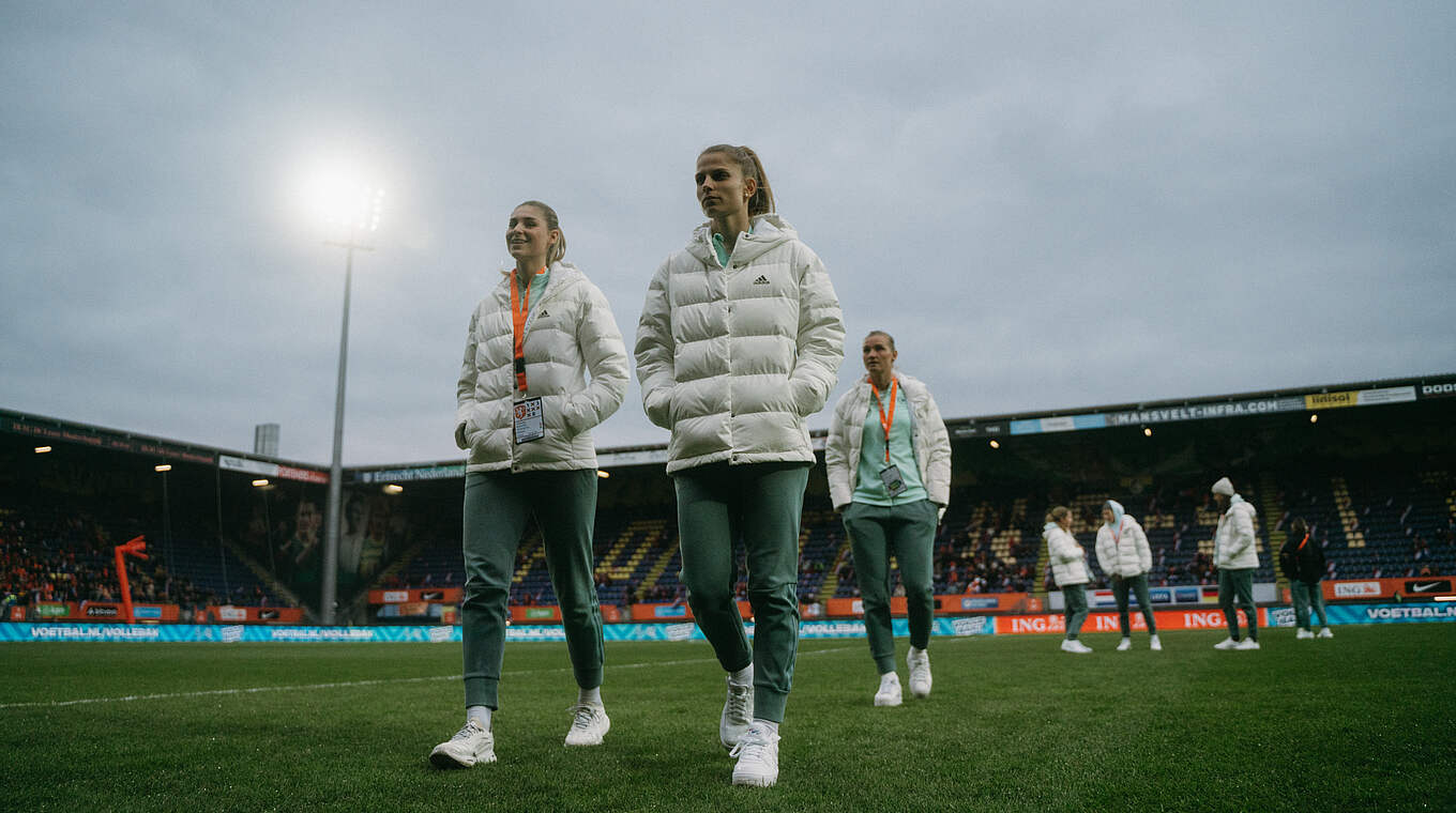 Jule Brand, Tabea Waßmuth, Alexandra Popp © Sofieke van Bilsen/DFB