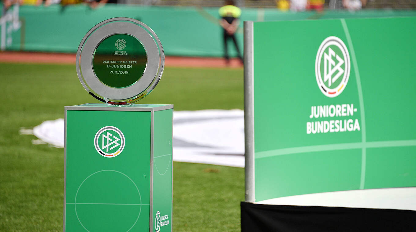 Marvin Tennes Leitet Das Finale Der B-Junioren-Meisterschaft :: DFB ...