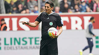 Steht vor seinem 215. Einsatz in der Bundesliga: Schiedsrichter Deniz Aytekin © imago