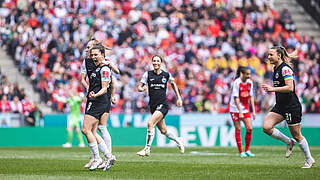 Auswärtssieg und Sprung zurück auf Platz drei: Frankfurt jubelt in Köln doppelt © GettyImages