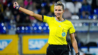 Steht vor dem 61. Einsatz in der Frauen-Bundesliga: DFB-Referee Nadine Westerhoff © Imago