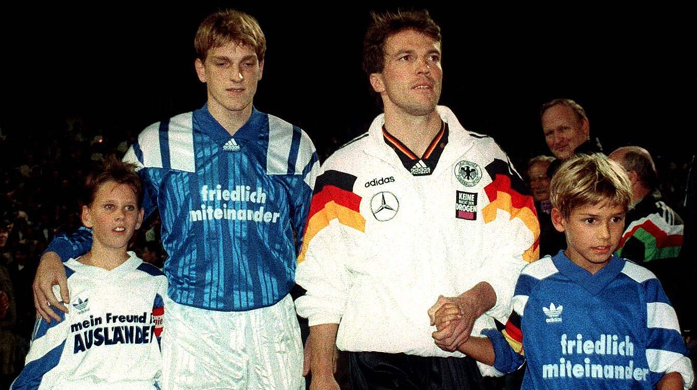 Matthäus (r.) mit Andreas Herzog 1993: "Wichtig, dass der Fußball klare Zeichen setzt" © Getty Images