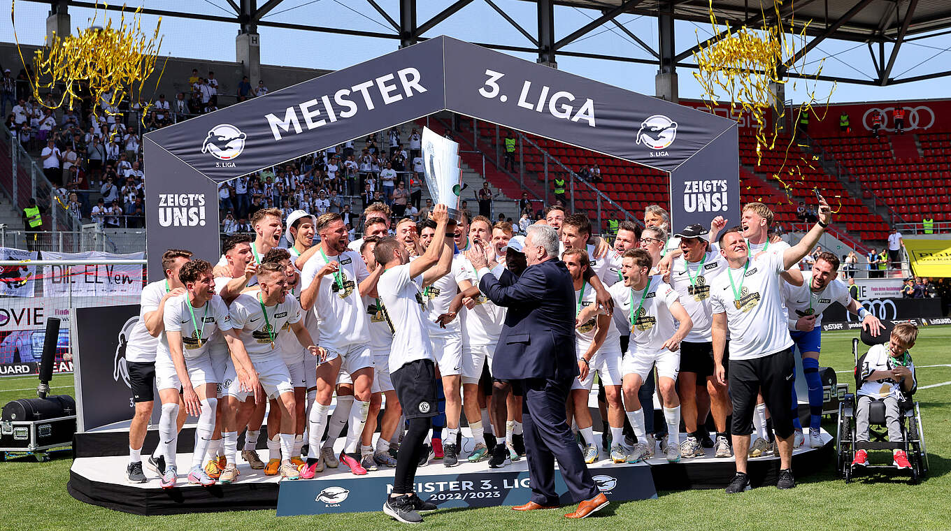 Meister der 3. Liga: Die SV Elversberg © 2023 Getty Images