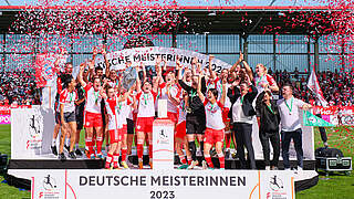 FC Bayern München - Turbine Potsdam: Bayern feiert den fünften Meistertitel © Imago Images