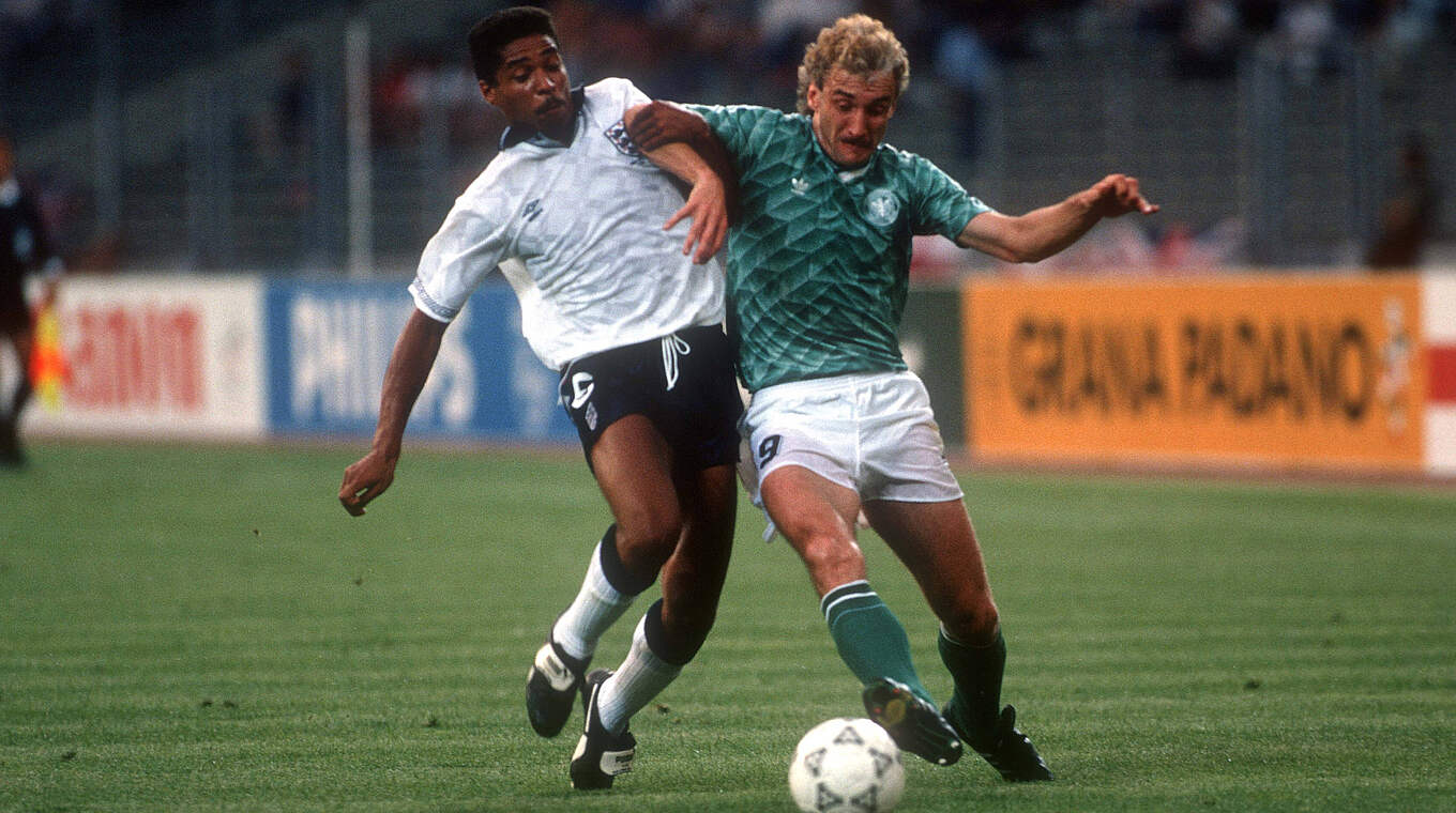 Gegen England: die meisten Niederlagen - und große Siege wie im WM-Halbfinale 1990 © Imago