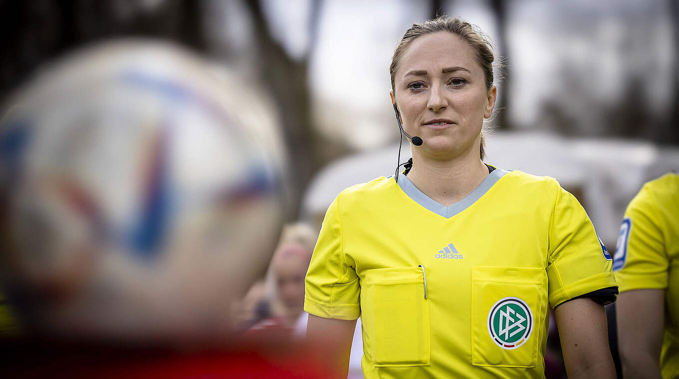 Steht vor dem 41. Einsatz in der Frauen-Bundesliga: DFB-Schiedsrichterin Melissa Joos © imago