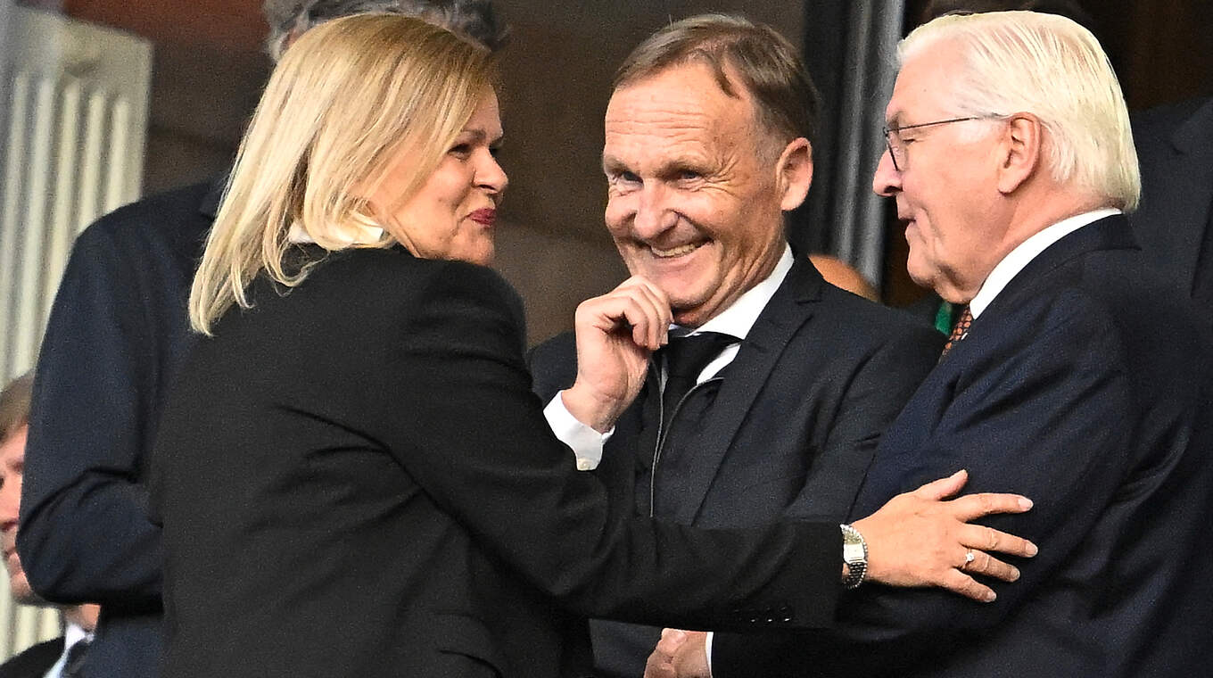 Innenministerin Nancy Faeser, 1. Vizepräsident DFL Hans-Joachim Watzke, Bundespräsident Frank-Walter Steinmeier © Getty Images