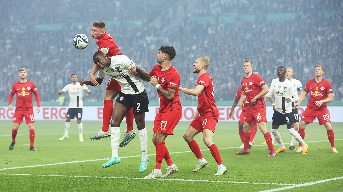 Umkämpftes Spiel: Frankfurt und Leipzig begegnen sich auf Augenhöhe © Getty Images