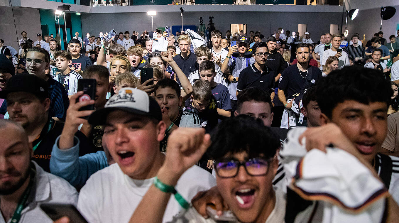 Volle Halle: Die Fans sorgen beim Finalevent für eine fantastische Stimmung © DFB/Lara Suffel