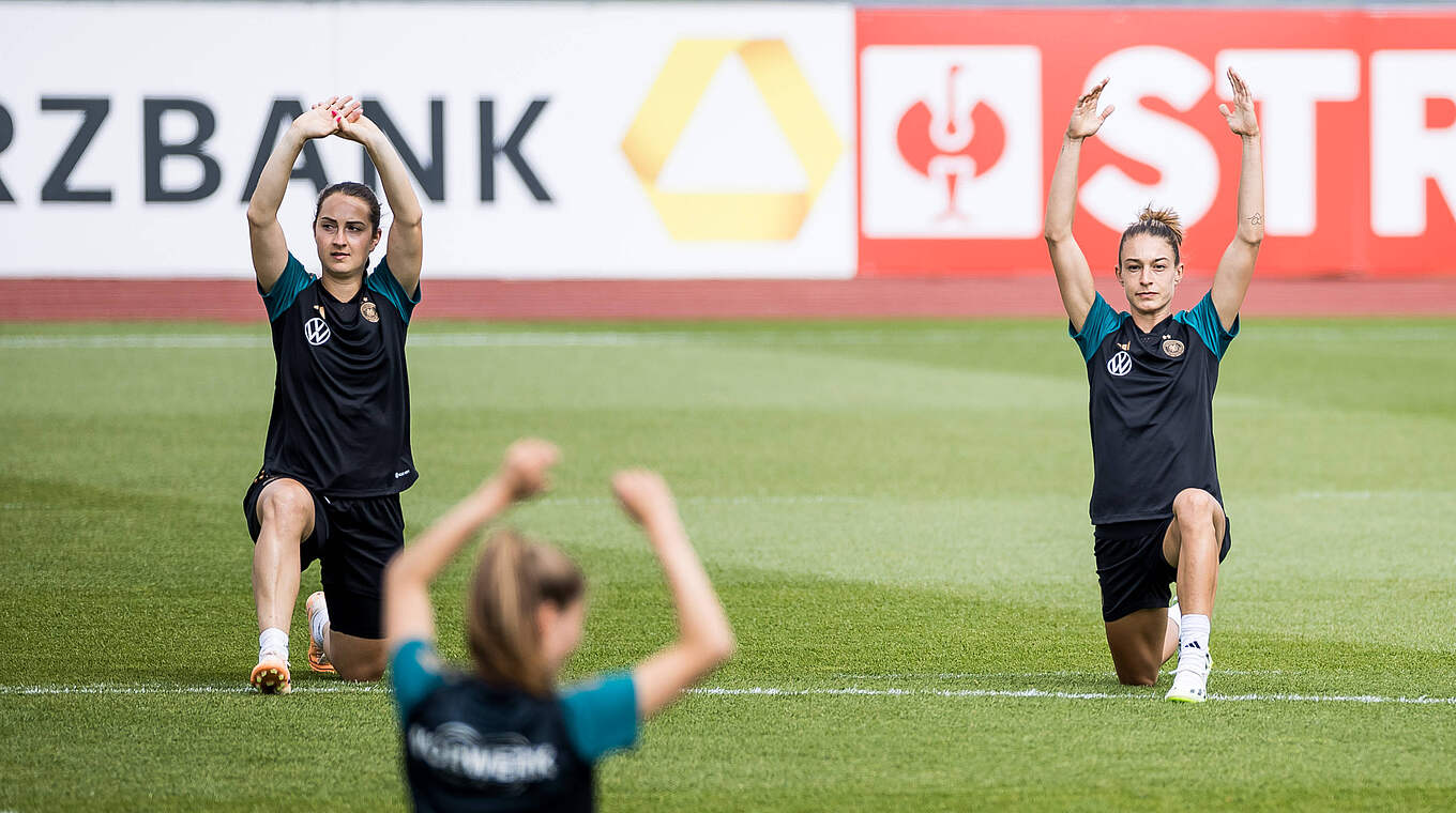 Sara Däbritz (l.) und Felicitas Rauch (l.)  © Imago