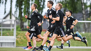 Absolvieren Saisonvorbereitung in Kaiserau: die Schiedsrichter der 2. Liga © Getty Images