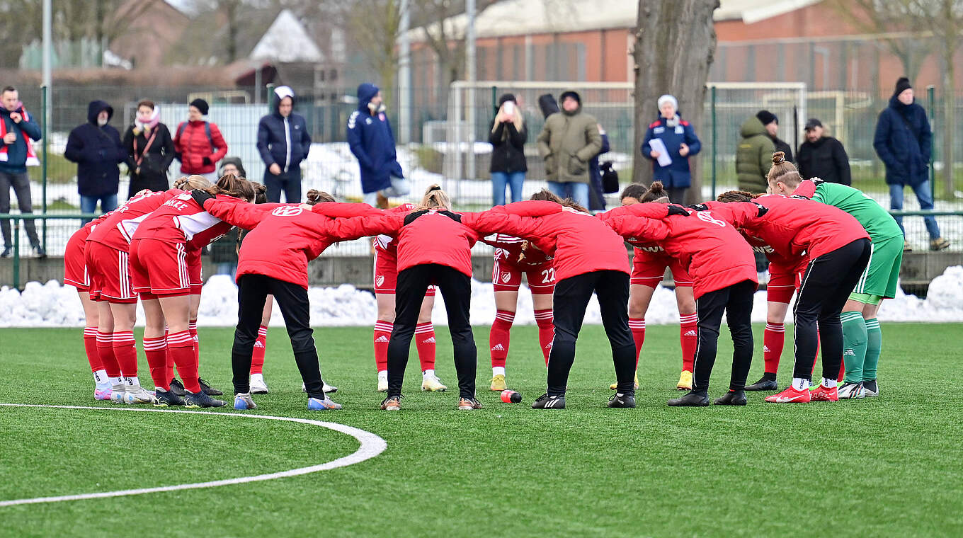 Unterliegt Bayer Leverkusen im Finale in Bergisch Gladbach: die SpVg Aurich © Imago Images