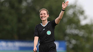 Leitet in Leipzig zum 45. Mal ein Spiel der Frauen-Bundesliga: Miriam Schwermer © imago