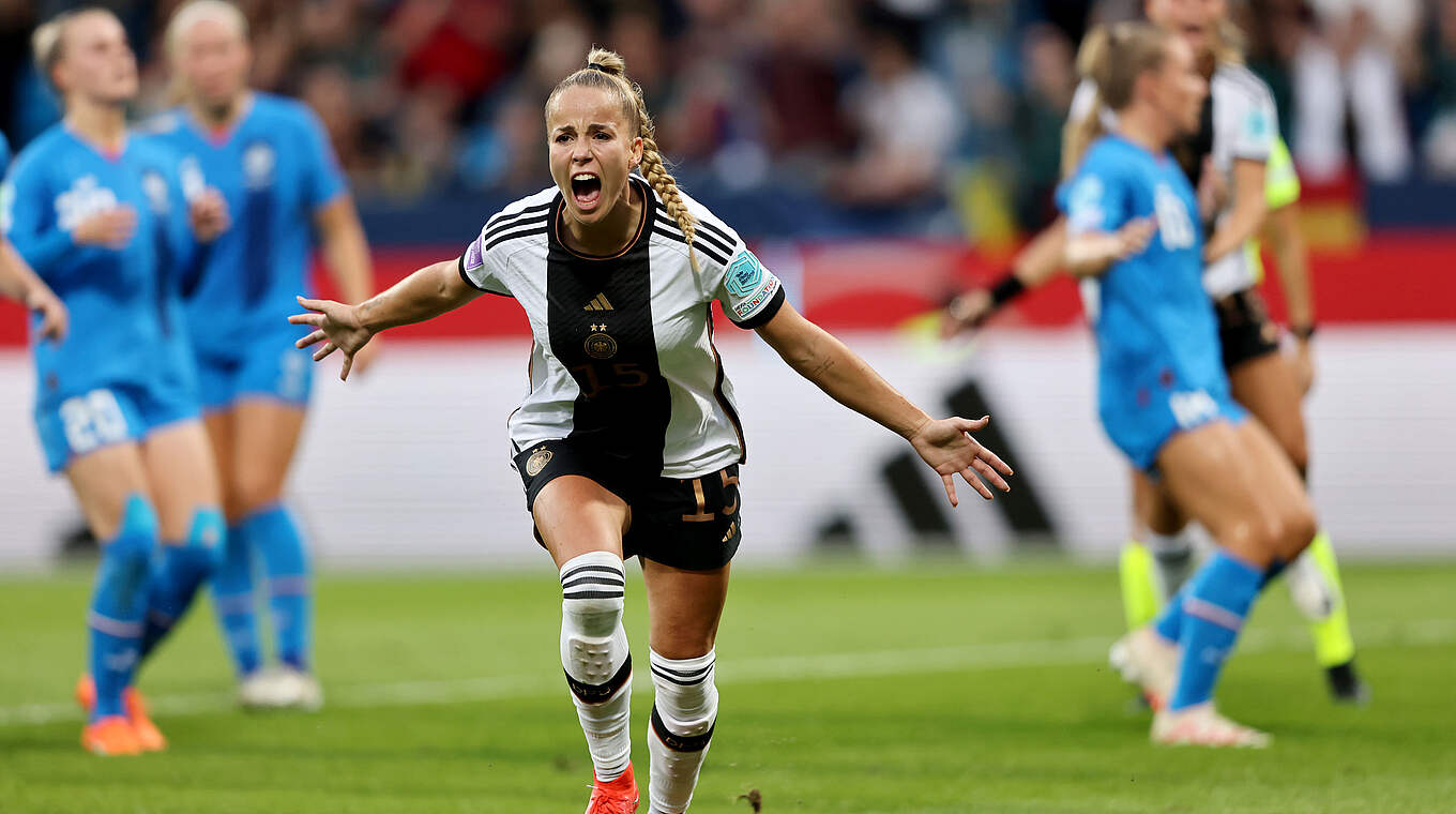 Erleichternder Jubel: Giulia Gwinn freut sich über ihren vierten Länderspieltreffer © Getty Images