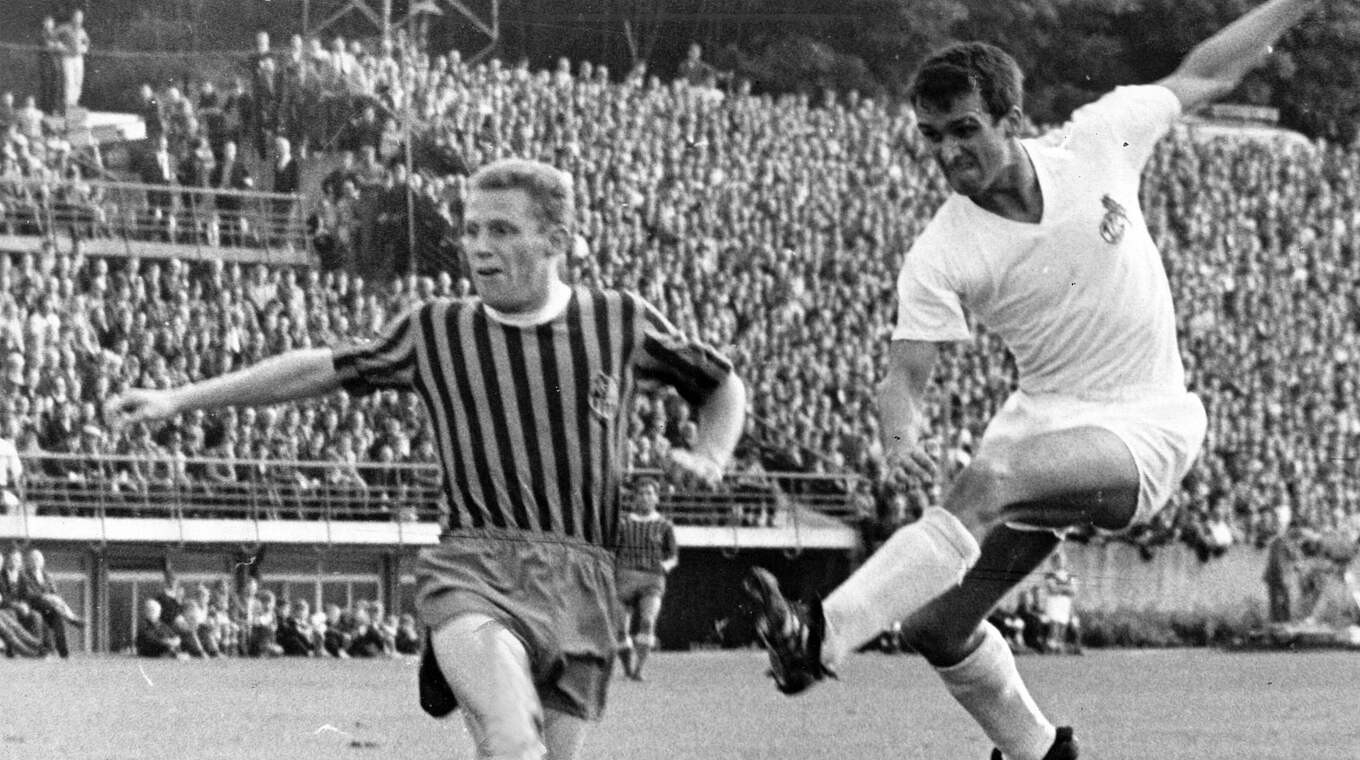 Erzielt am 24. August 1963 gegen Saarbrücken Kölns erstes Bundesligator: Overath (r.) © Imago