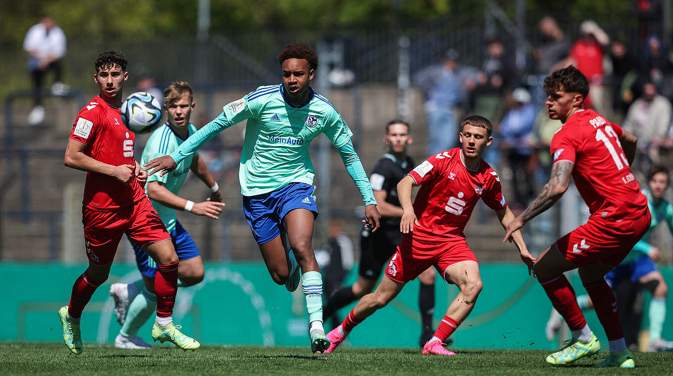Bereits zu den Profis aufgerückt: Schalkes Assan Ouédraogo (M.) im Pokalfinale © 2023 Getty Images