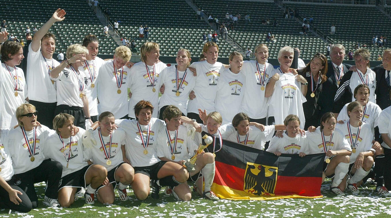 "Auch die, die nicht gespielt haben, waren eine Bank": die DFB-Frauen 2003 © Getty Images