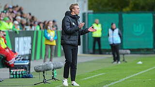 Wolfsburgs Trainer Tommy Stroot: 