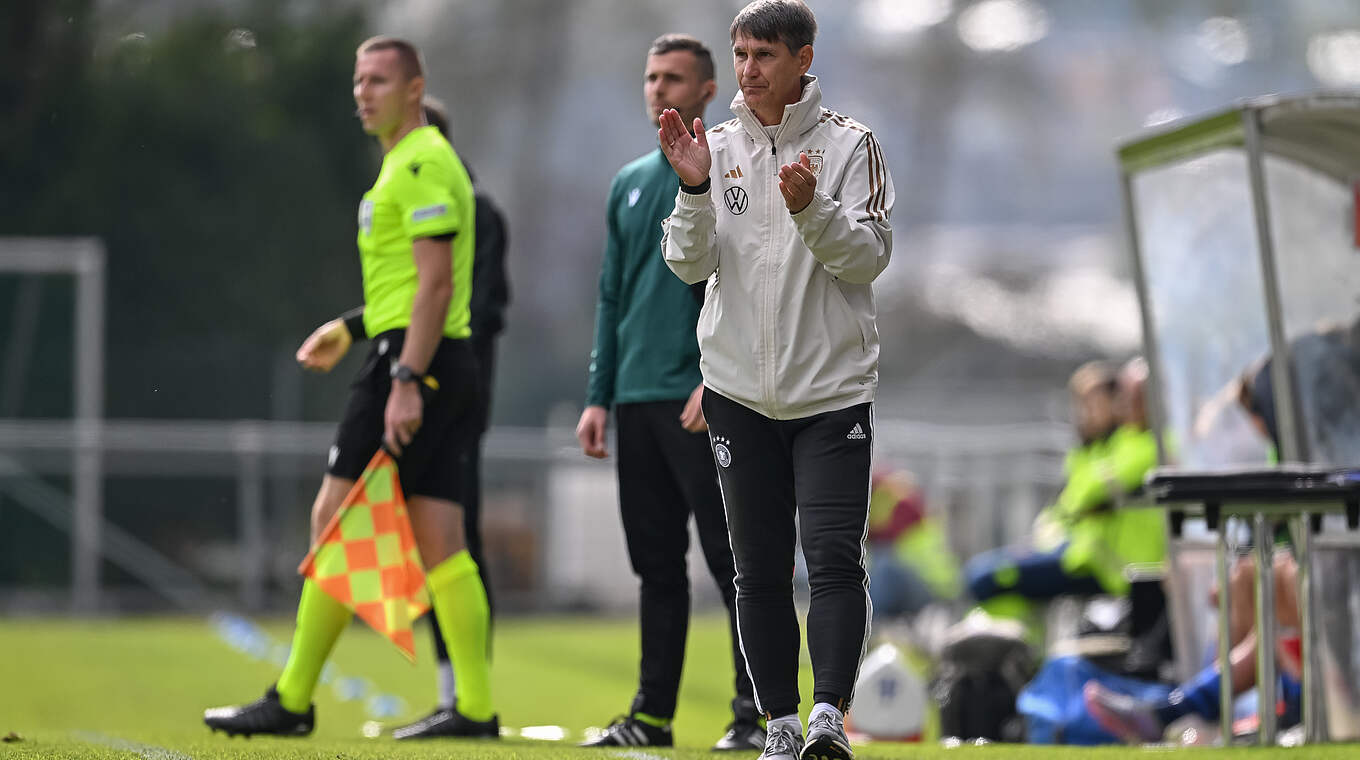 DFB-Trainer Michael Prus: "Wir erwarten interessante und spannende Spiele" © Getty Images