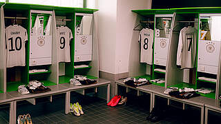 Ein Ort, an den nicht jede*r hinkommt: die Kabine der deutschen Nationalmannschaft © Philipp Reinhard