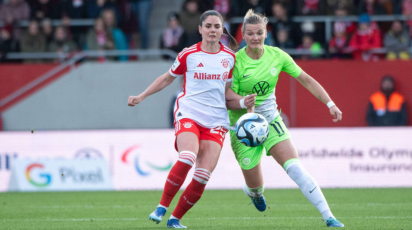 Kehrte bei Wolfsburg nach Verletzung zurück: Alexandra Popp (r.) © IMAGO