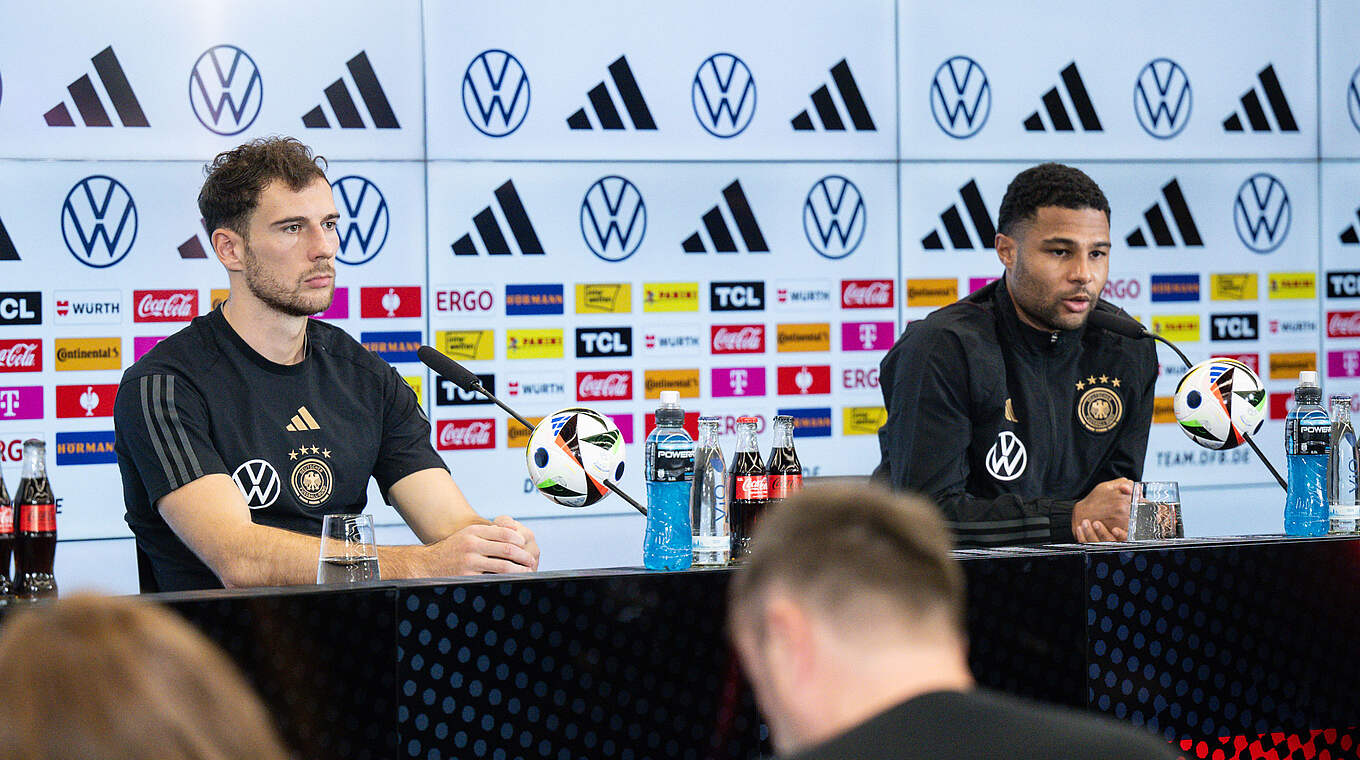 Goretzka (L) and Gnabry (R): "We're all annoyed with the lack of recent success." © GES