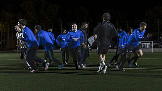 Ein Freitagabend beim SV Italia: fit machen für den Endspurt bis zur Winterpause. © Vera Loitzsch/DFB/Getty Images