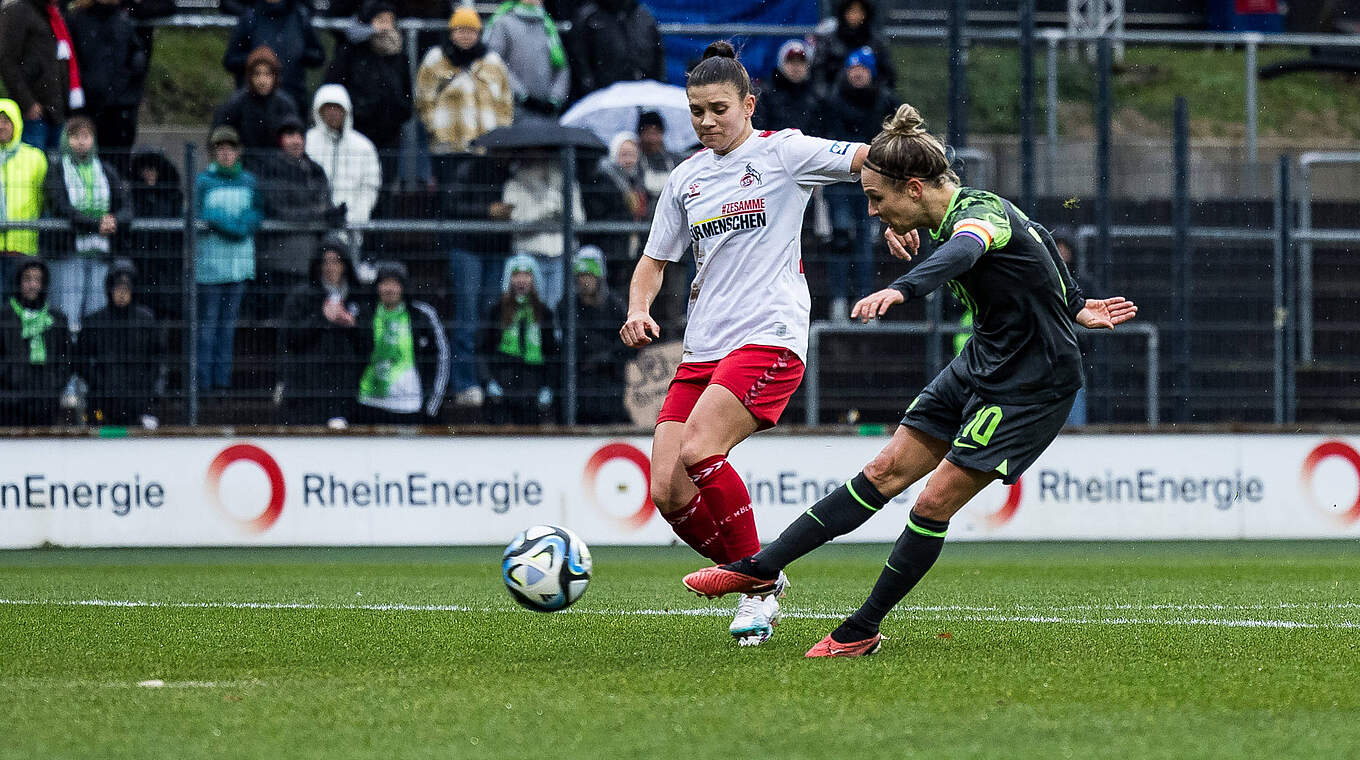Treffsicher in Köln: Nationalspielerin Svenja Huth (r.) erzielt das 1:0 für den VfL © imago