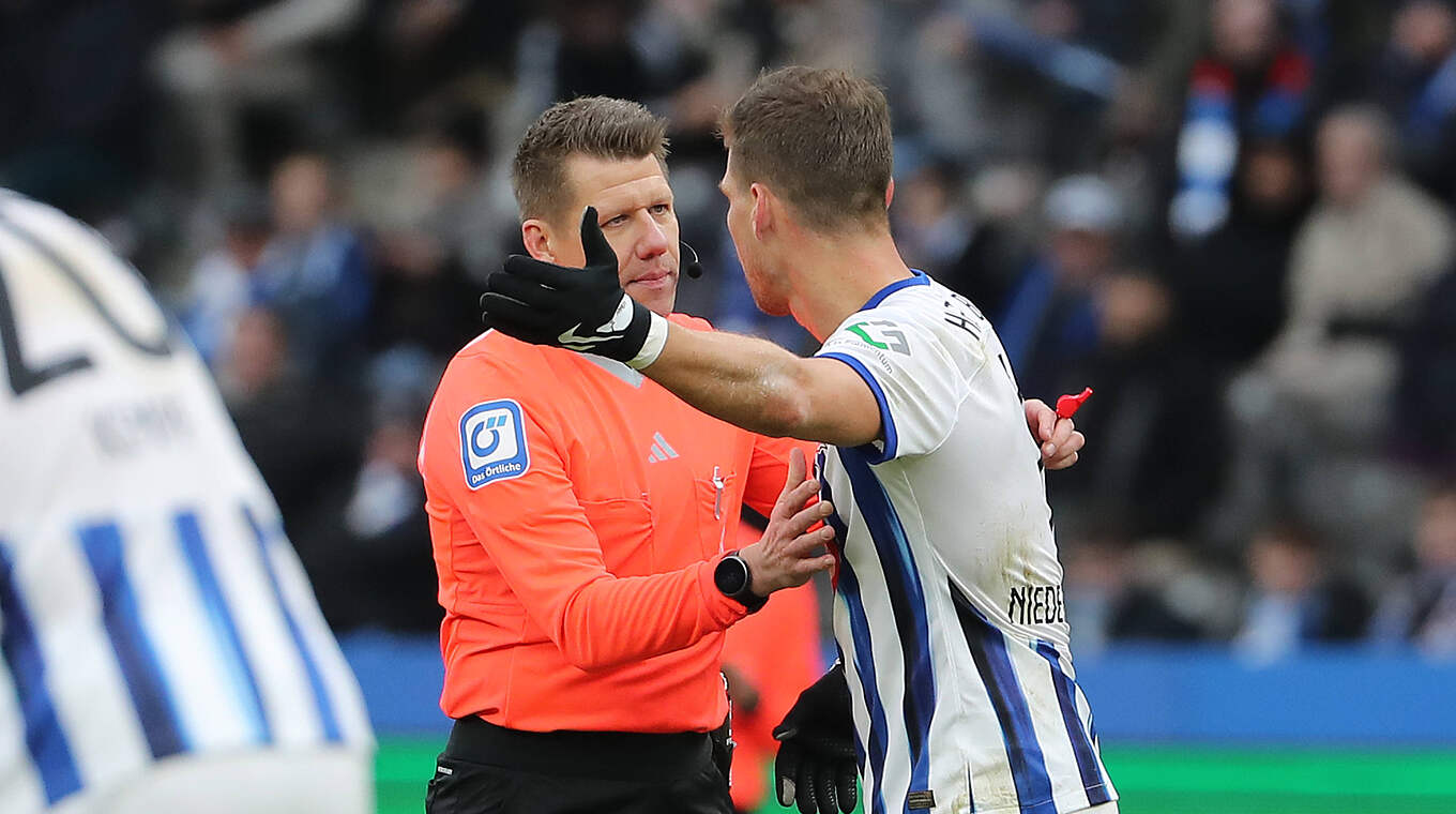 Erhält nach seinem jüngsten Spiel eine Morddrohung: DFB-Schiedsrichter Patrick Ittrich © Imago