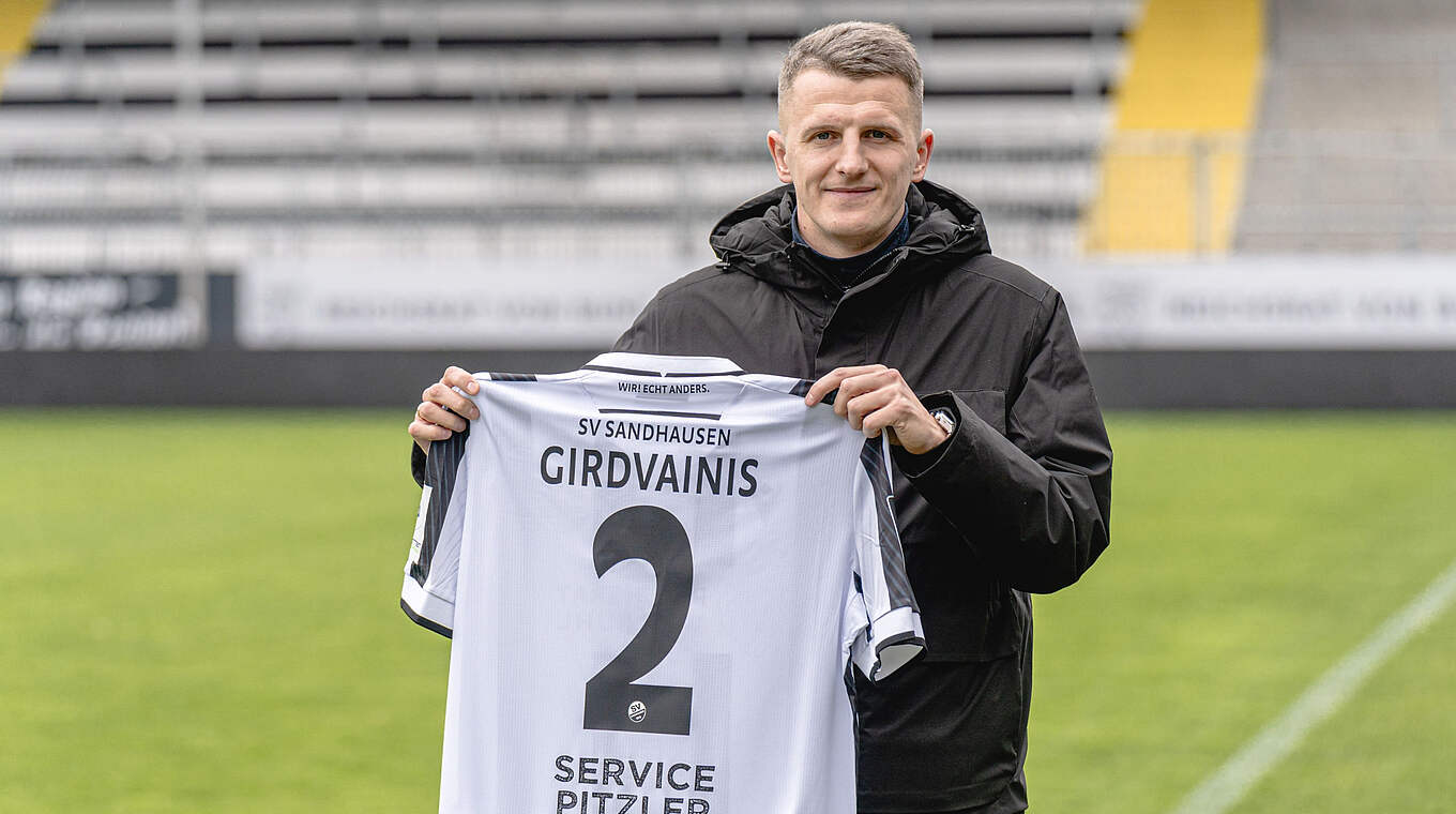 Ein litauischer Nationalspieler für den SV Sandhausen: Edvinas Girdvainis  © SV Sandhausen