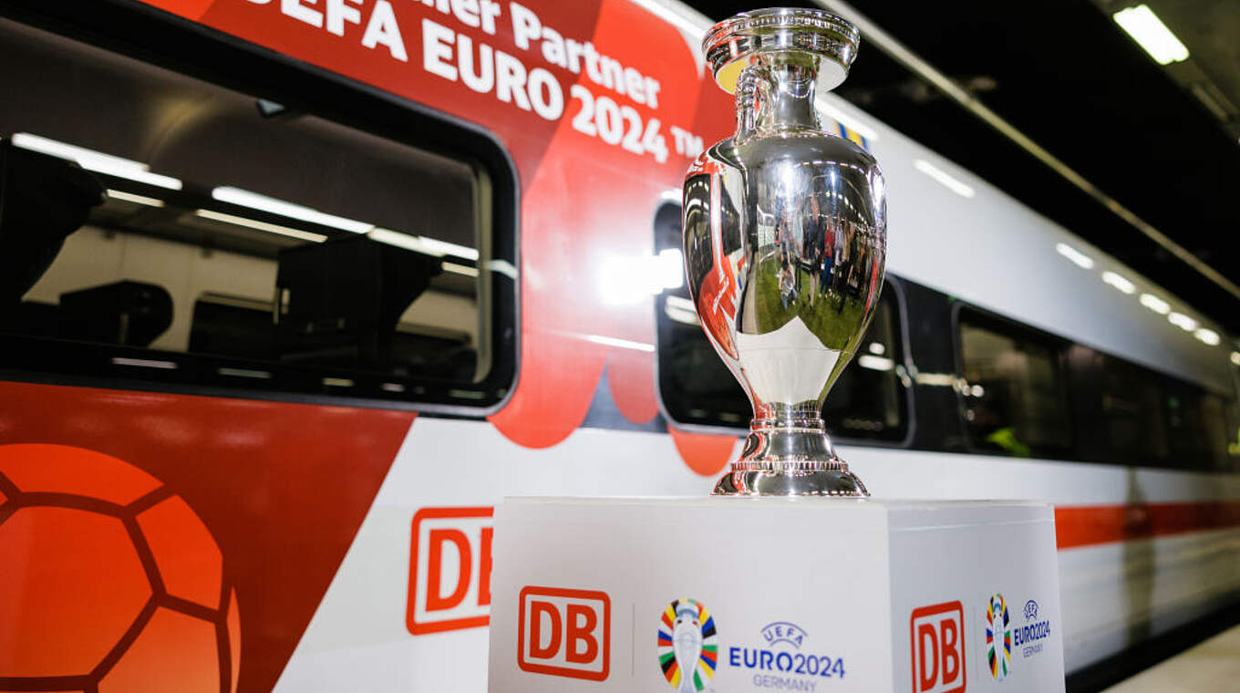 Fahrkartenangebot der Bahn für Fans bei der EURO 2024 DFB