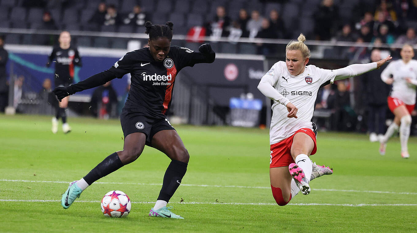 Traf für die Eintracht zum 2:0: Nationalspielerin Nicole Anyomi (l.). © Imago