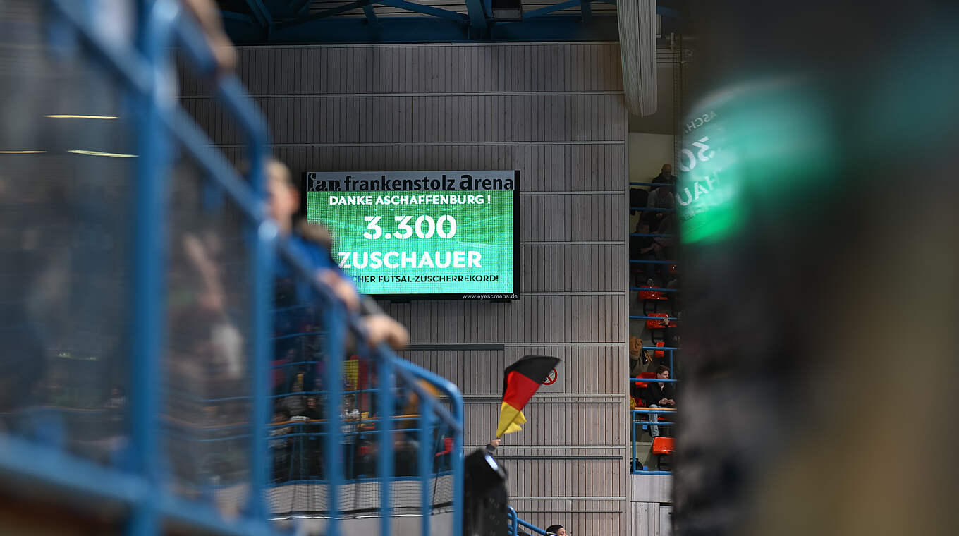 3.300 Zuschauer in Aschaffenburg bedeuten einen Zuschauerrekord © Getty Images