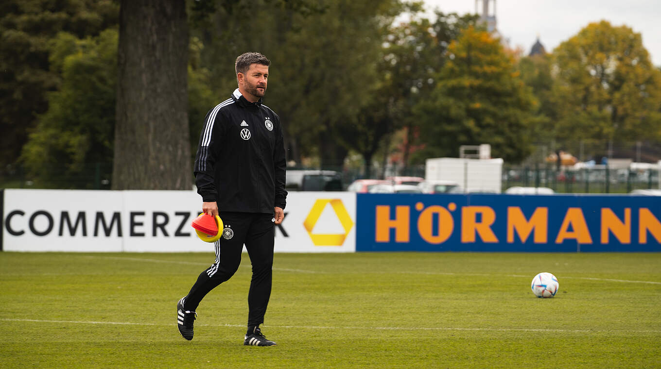 Michael Urbansky: "Während der Maßnahme zu einem Team zusammengewachsen" © Steffen Kallweit/DFB